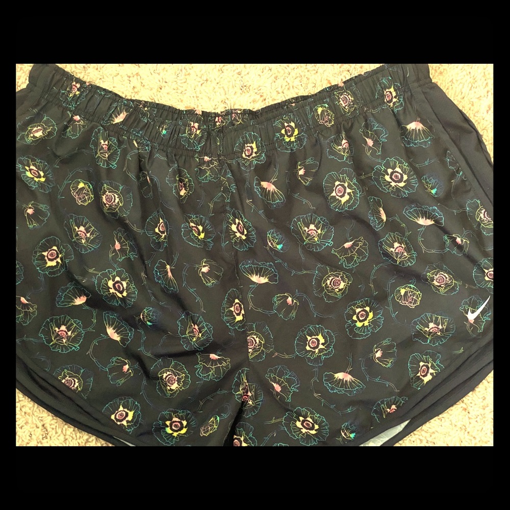 NIKE DRY FIT SHORTS